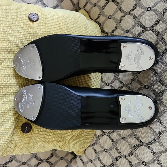 Capezio Tele Tone Tap shoes - Picture 7 of 8
